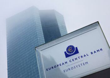 BCE projeta queda acentuada nos aumentos salariais 2023