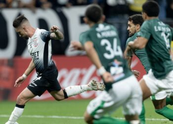 Corinthians: Invicto contra o Racing-URU em confrontos diretos
