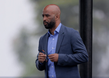 Corinthians planeja contratações dentro do limite orçamentário