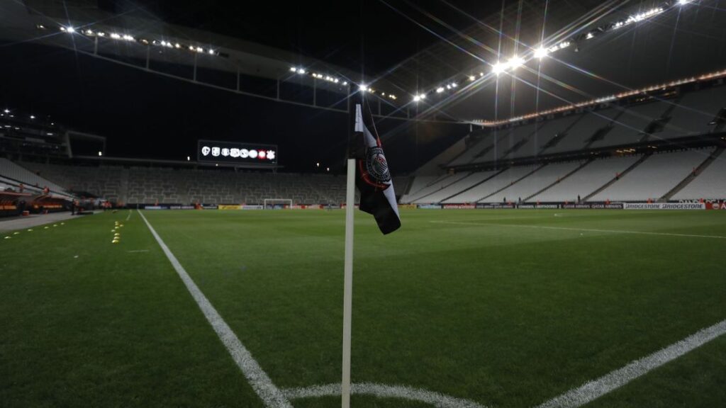Corinthians x Racing-URU: horário e transmissão na Sul-Americana Corinthians x Racing URU horario e transmissao na Sul Americana