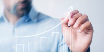 Empresa Inaugura Novas Unidades e Almeja Crescimento Significativo em 2025