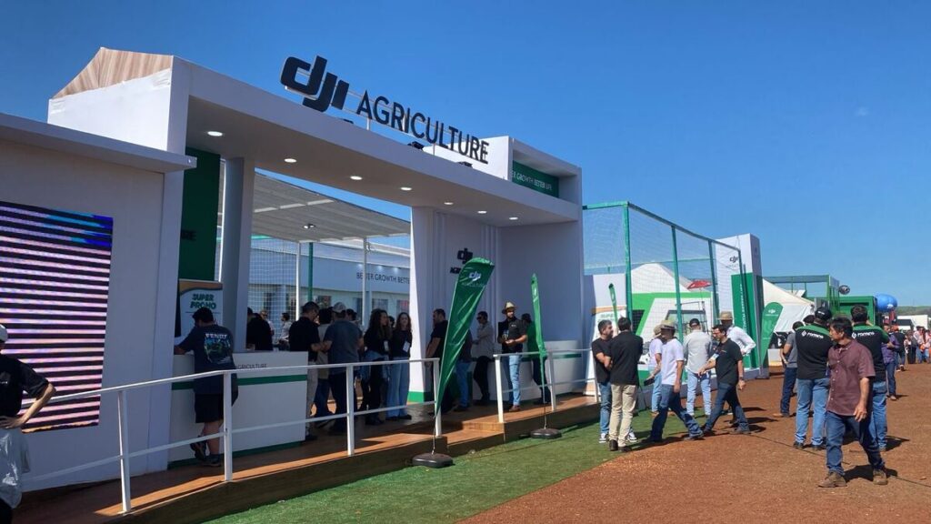 Relatório aponta avanço dos drones agrícolas e destaca papel da tecnologia na sustentabilidade do campo 1 Relatório aponta avanço dos drones agrícolas e destaca papel da tecnologia na sustentabilidade do campo DJI 1