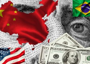 Dólar inicia terça-feira (8) em alta após nova ameaça tarifária dos EUA