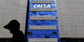 Esquema desvia R$ 2 bi do FGTS com ajuda da Caixa, revela PF