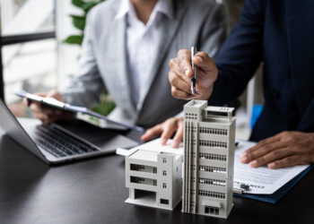 FIIs: Retornos de até 46% em Dividendos no Último Ano!