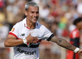 Ferreirinha do São Paulo reage à aposta de Neto: ‘Contagem Regressiva’