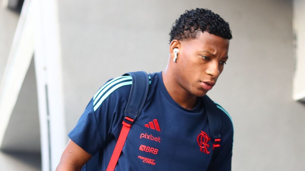 Flamengo divulga lesão de Gonzalo Plata e plano de recuperação Flamengo divulga lesao de Gonzalo Plata e plano de recuperacao