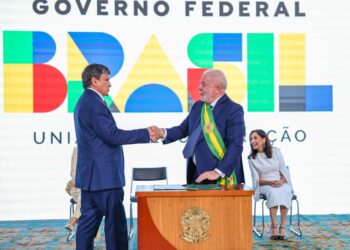 Governo Lula Apresenta Balanço de Políticas Públicas e Investimentos nos Primeiros Dois Anos de Mandato