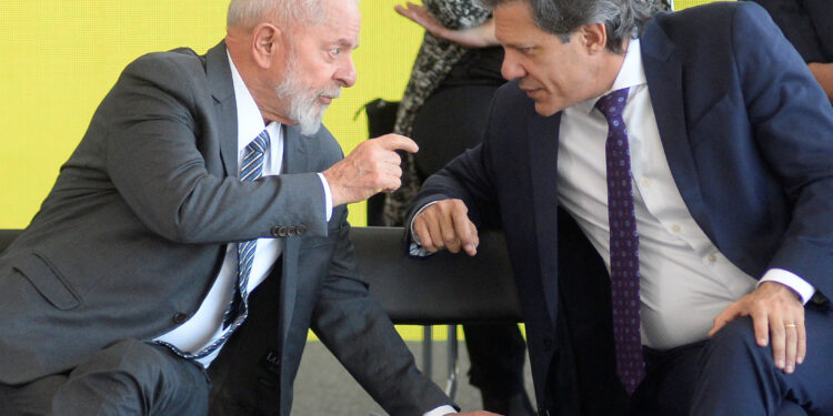Governo Lula estuda usar Pix como garantia de empréstimos para empreendedores