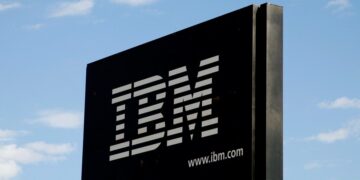 IBM supera estimativas de receita no 2º tri e reduz temores 1 IBM supera estimativas de receita no 2º tri e reduz temores