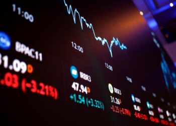 Ibovespa avança 2% e ultrapassa 133 mil pontos após trégua comercial com China.
