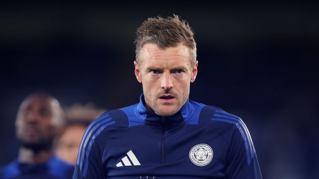 Jamie Vardy deixa Leicester após 13 anos de glórias Jamie Vardy deixa Leicester apos 13 anos de glorias