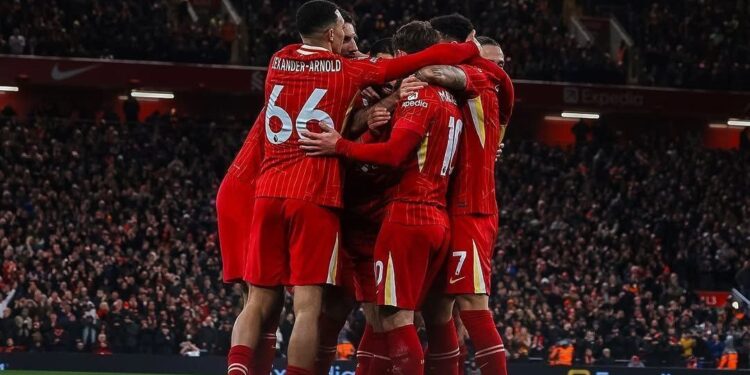 Liverpool: O que precisa para conquistar o título nesta rodada? 14 Liverpool está muito perto do seu 20º título inglês • Reprodução/LFC