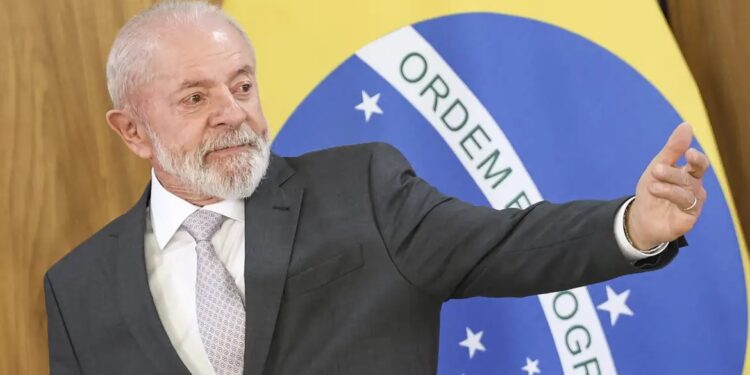 Lula indica Alcolumbre; Telebras assume novo ministério 14 O presidente Luiz Inácio Lula da Silva, durante evento público (Foto: Marcelo Camargo/Agência Brasil)