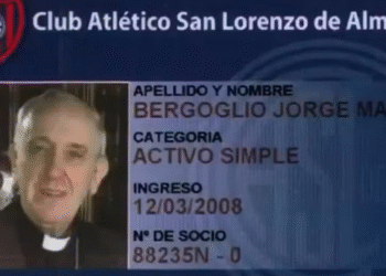 Morte do Papa: Idade e Hora Igualam Registro no San Lorenzo