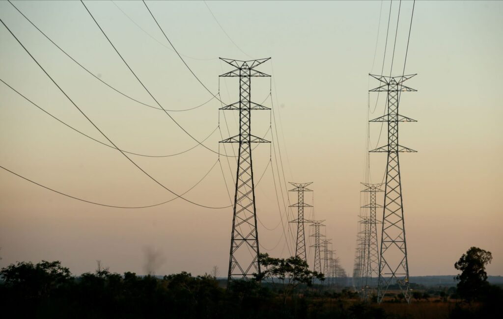 Neoenergia (NEOE3) transfere ativo de transmissão à Warrington Neoenergia NEOE3 transfere ativo de transmissao a Warrington