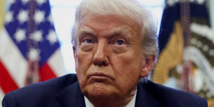 Presidente dos EUA, Donald Trump, no Salão Oval da Casa Branca. (Foto: Reuters/Evelyn Hockstein)