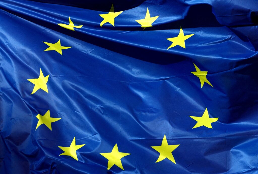 UE disposta a negociar soluções vantajosas com os EUA UE disposta a negociar solucoes vantajosas com os EUA
