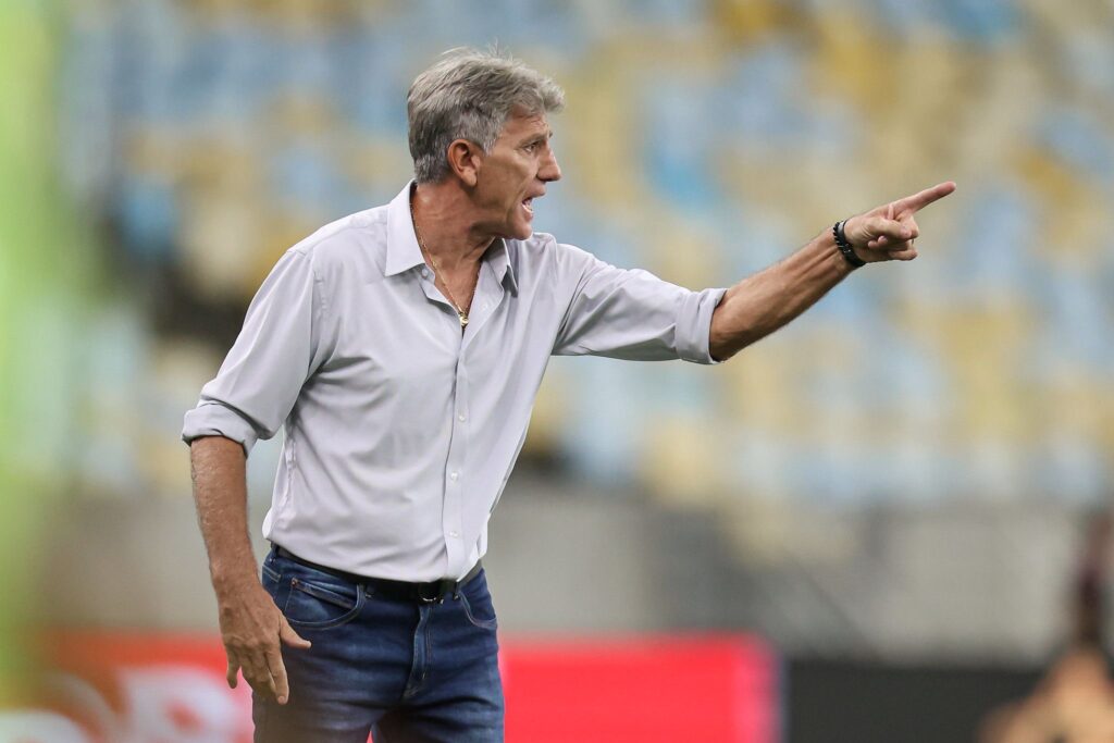 “VAR no Futebol: CBF e a Metáfora da Ferrari Cega” VAR no Futebol CBF e a Metafora da Ferrari Cega