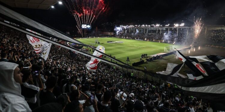 Vasco x Lanús: Hora e onde assistir à Sul-Americana 2025 14 Estádio São Januário será palco do duelo entre Vasco e Lanús • Dikran Sahagian/Vasco