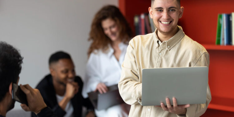 Nova unidade de escola profissionalizante é inaugurada em Rio Bonito (RJ) 14 Foto: Reprodução/ Freepik