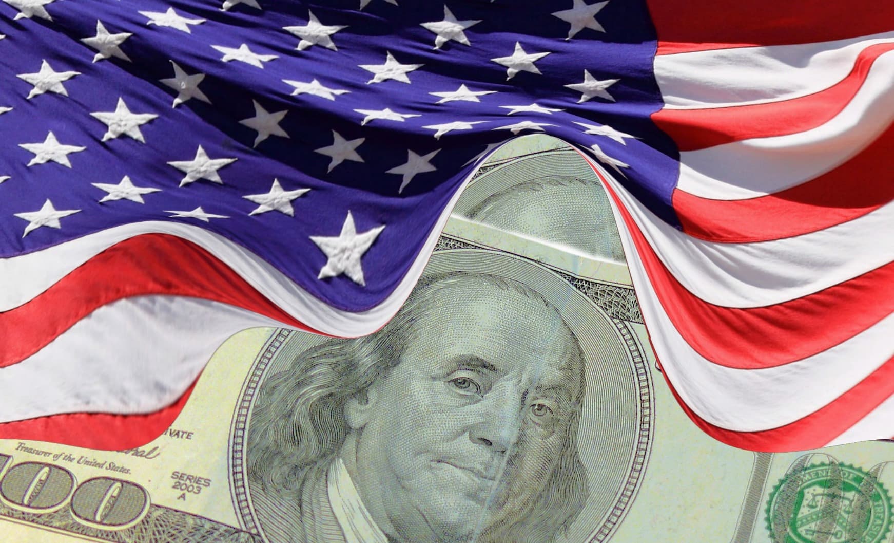 O aumento do déficit público norte-americano e os impasses em torno do teto da dívida também geram volatilidade. Apesar disso, a força relativa da economia americana em comparação a outras regiões mantém o dólar valorizado.