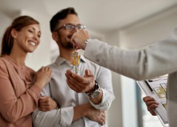 Imóveis em Maio: Oportunidades com Descontos de Até 81%