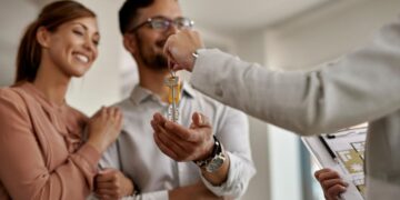 Imóveis em Maio: Oportunidades com Descontos de Até 81%