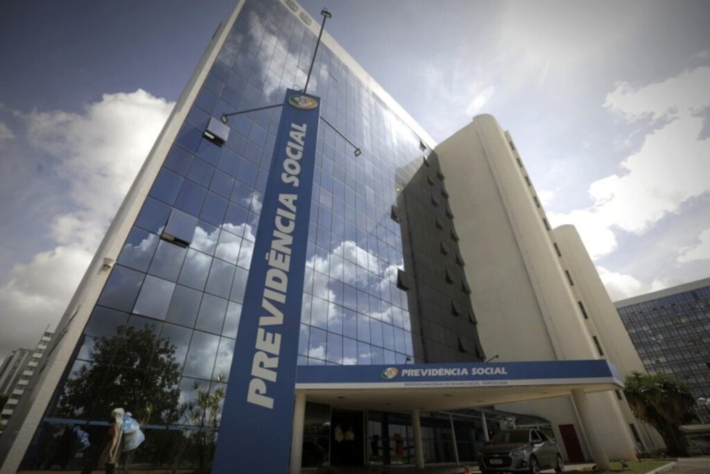 INSS bloqueia novos empréstimos consignados para aposentados e pensionistas Inss emprestimo consignado 1