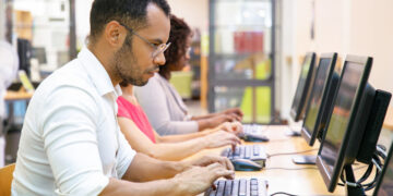 Microsoft Lança Curso Gratuito sobre Inteligência Artificial para Pequenos Negócios