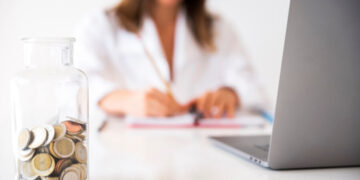 Aportes líquidos em previdência privada aberta somam R$ 7,1 bilhões no primeiro quadrimestre de 2025