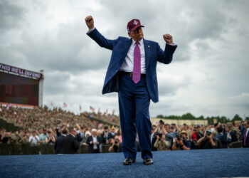 “América em primeiro lugar”: Trump exige que Google e Microsoft parem imediatamente contratações de estrangeiros e priorizem americanos