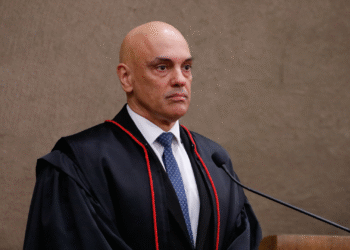 Governo Trump revoga vistos de Alexandre de Moraes e aliados