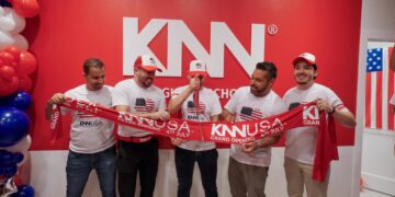 Rede brasileira de idiomas inaugura primeira unidade internacional em Orlando