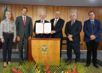 Lula sanciona programa que devolve impostos a micro e pequenas empresas exportadoras