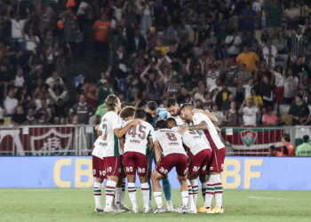 Gols, Clássicos e Polêmicas: O que Agitou a 15ª Rodada do Brasileirão no Fim de Semana 14 Gols, Clássicos e Polêmicas: O que Agitou a 15ª Rodada do Brasileirão no Fim de Semana
