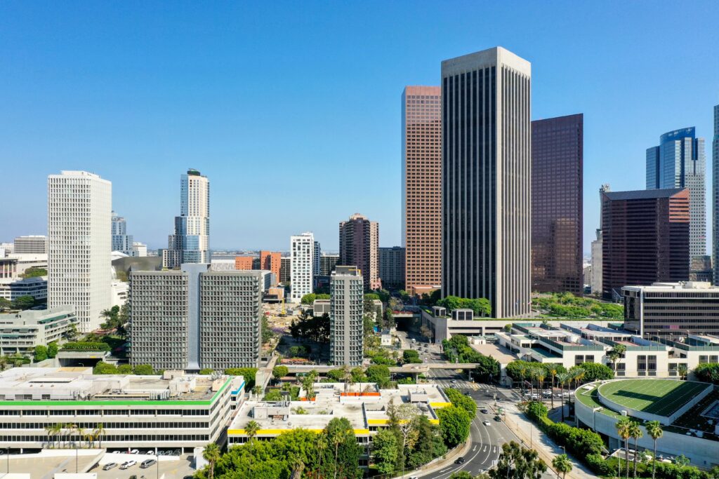 Mercado Imobiliário da Flórida Desacelera, Mas Continua Atraente Para Investidores com Visão Estratégica mercado imobiliario Florida