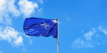 OTAN pressiona Brasil com risco de sanções por laços com a Rússia