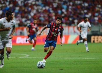 Bahia abre vantagem sobre o Fluminense nas quartas da Copa do Brasil