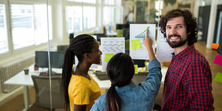 Serasa Experian abre inscrições para novo ciclo do programa Impulsiona Startups 16 Foto: Reprodução/ Freepik