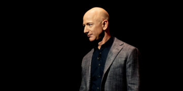 10 Lições de Dinheiro de Jeff Bezos para Construir e Proteger Riqueza