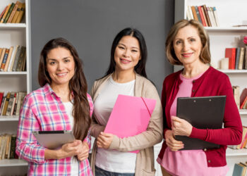 Liderança feminina na educação: a presença que transforma escolas e comunidades