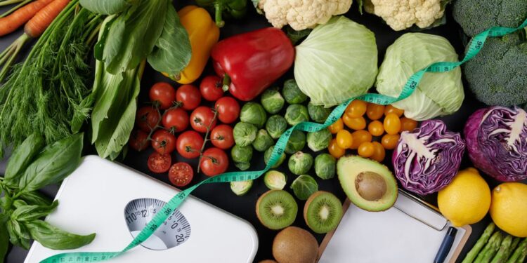 Dietas restritivas e sem acompanhamento profissional podem trazer riscos à saúde 16 Foto: Reprodução/ Freepik