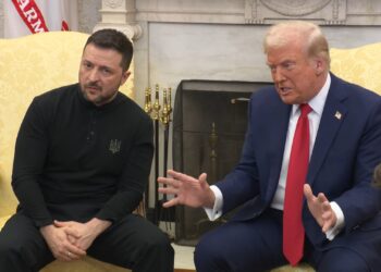 Trump propõe reunião entre Putin e Zelensky para avançar em negociações de paz