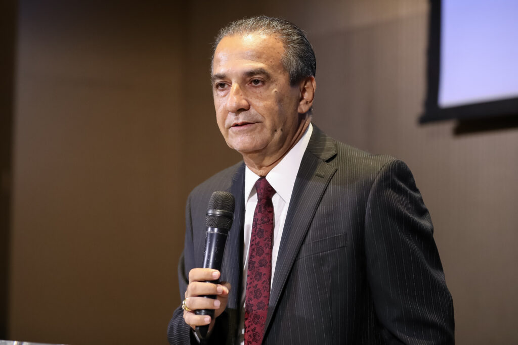 PF apreende celular de Silas Malafaia; pastor está proibido de deixar o país Silas Malafaia Alvo PF