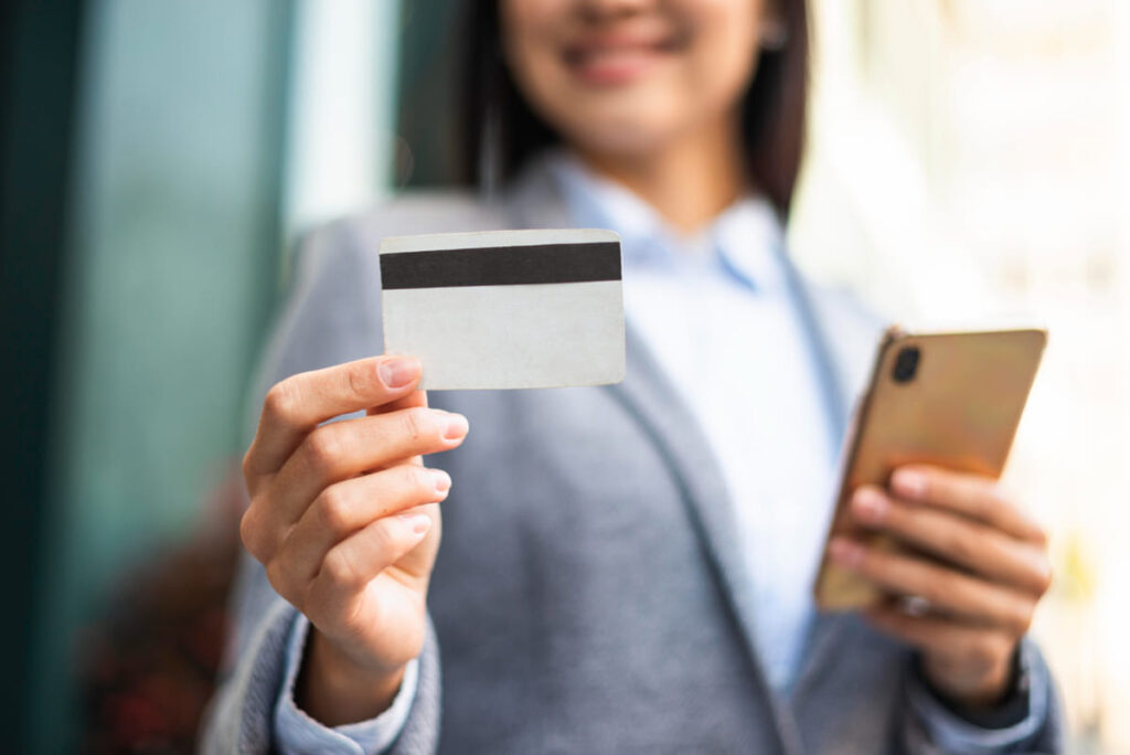 Cartão de crédito consignado: como funciona e vantagens em 2025 cartao credito 1 1