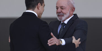Governo Lula registra 51% de desaprovação e 46% de aprovação, aponta pesquisa 1 Governo Lula registra 51% de desaprovação e 46% de aprovação, aponta pesquisa