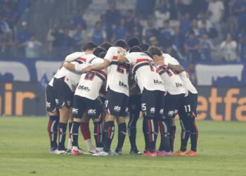 Sábado de grandes destaques no futebol brasileiro e internacional