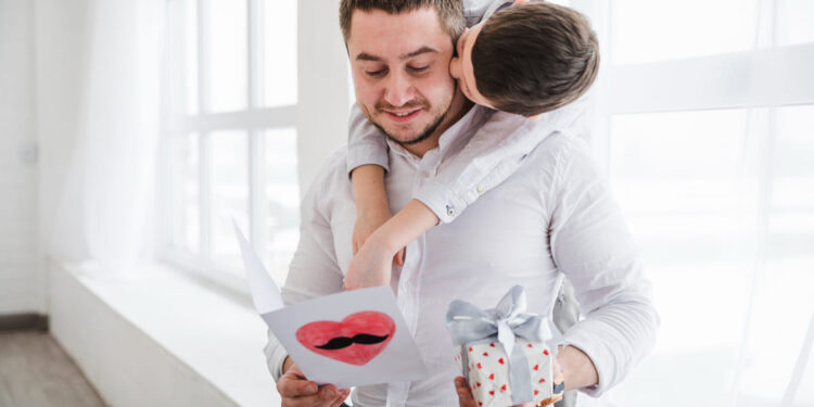 Dia dos Pais deve movimentar até R$ 7,85 bilhões no varejo 16 Foto: Reprodução/ Freepik