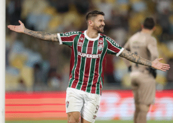 Rodada de Emoções: Brasil leva Copa América Feminina e Flu vence no Maracanã